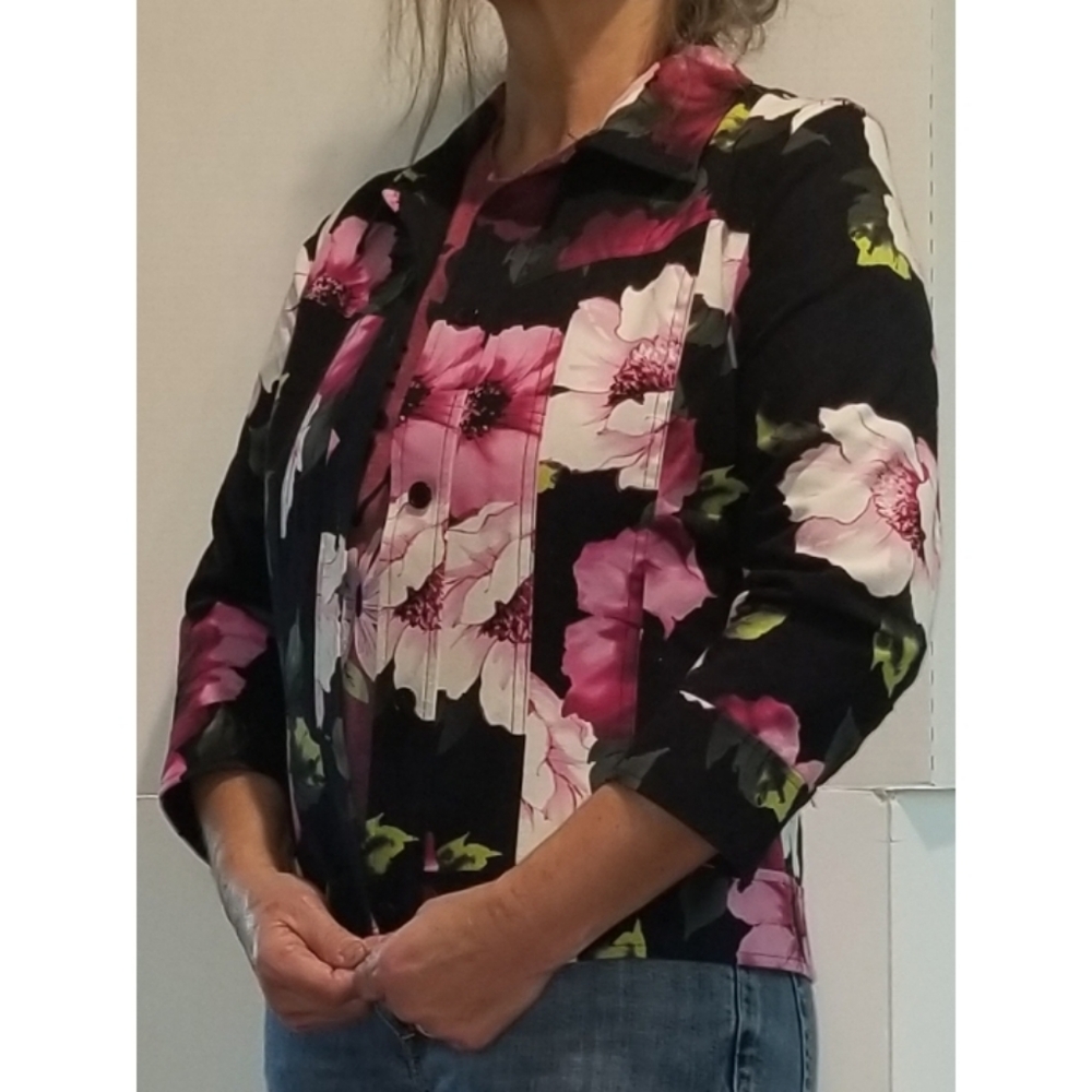 COPY - Liz Claiborne floral jacket size 8